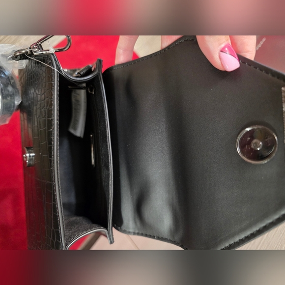 Aldo Rotanaax Womans Purse - Picture 8 of 13